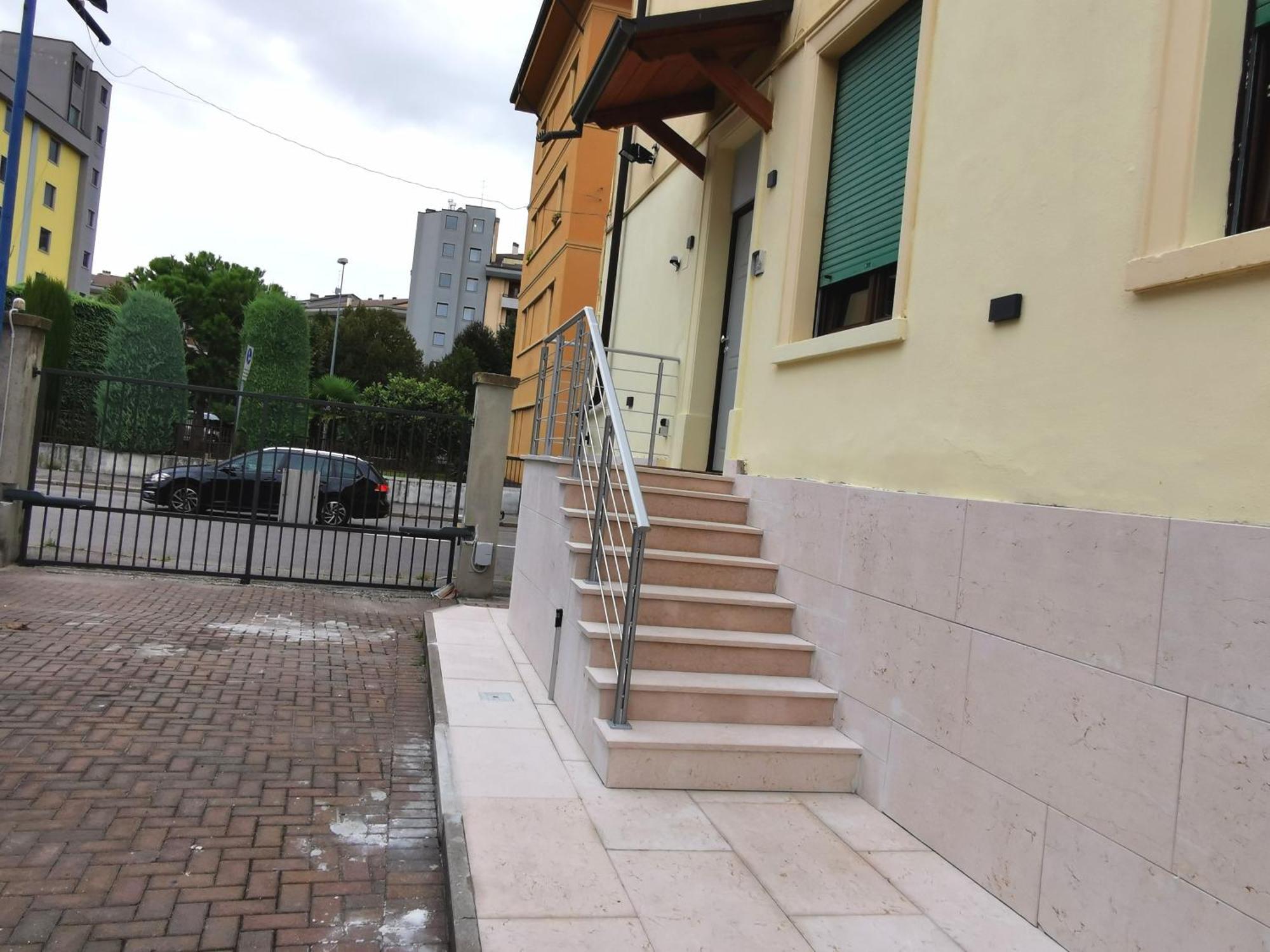 fiera camera Verona Exterior foto